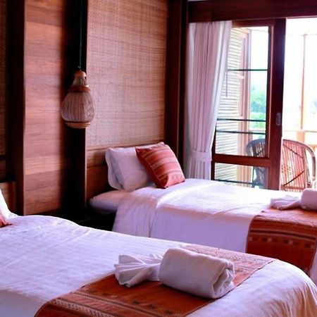 River Bank Resort Mae Sariang Bagian luar foto